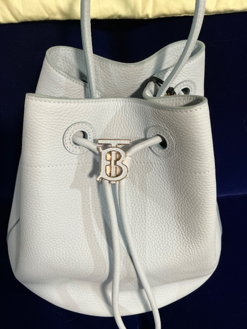 New Burberry small Drawstring Leather TB Bucket Bag pale blue - Picture 3 of 11